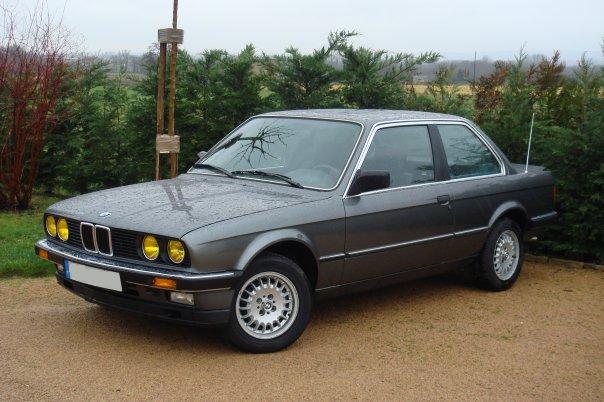 320i.jpg