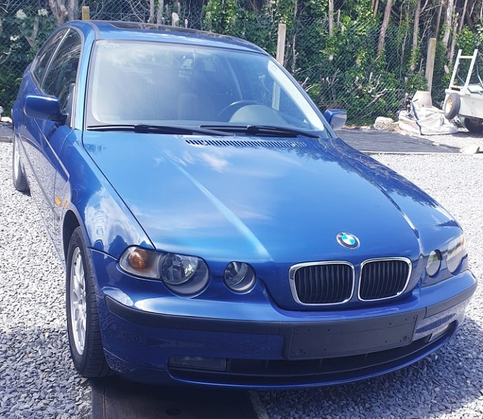 bmw1b.jpg