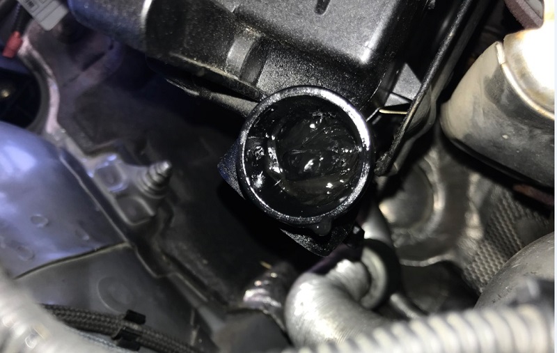 sortie reniflard turbo.jpg