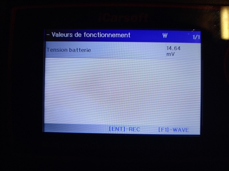tension batterie moteur en marche